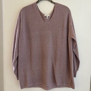 Ella Moss V-Neck Sweater in Soft Mauve